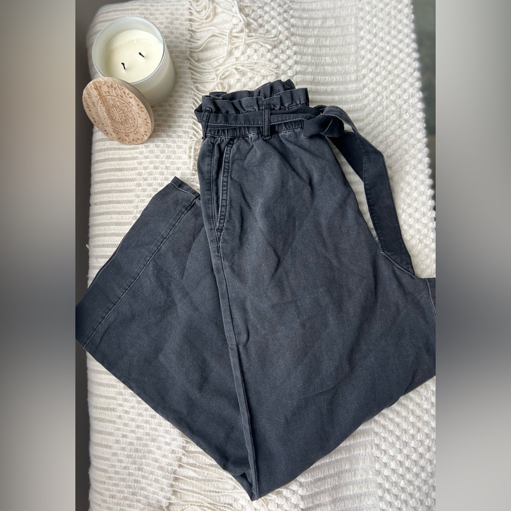 H&M high waisted cropped wide leg pants size 2/small